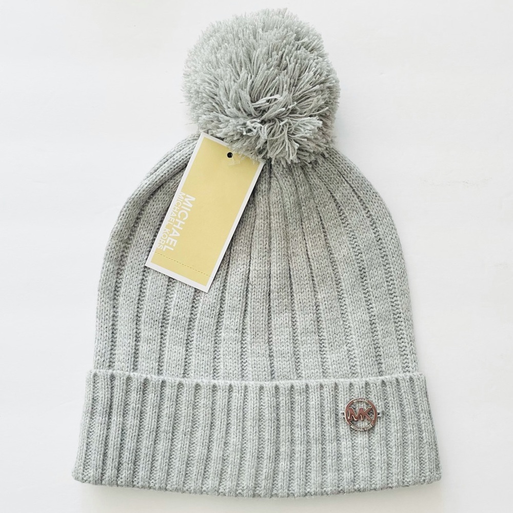 Michael Kors NWT Pom Pom Knit Beanie Hat